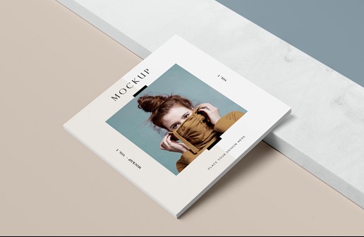 magazine met gelijmde rug